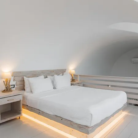 Hotel Theano Cave Suites&villas *