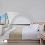 Hotel Theano Cave & *