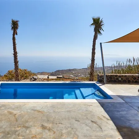 Hotel Theano Cave &
