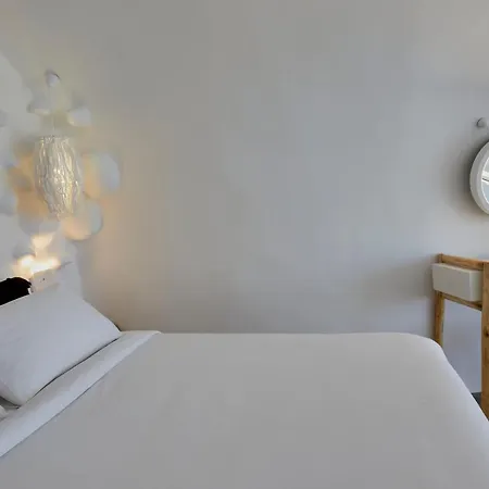 Theano Cave & Hotel Imerovigli