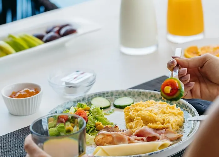 Theano Cave & ホテル *