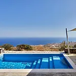 Theano Cave &