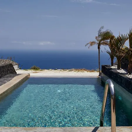 Theano Cave & Otel