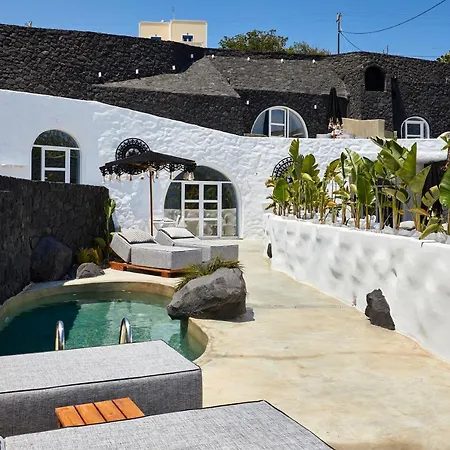 Hotel Theano Cave &