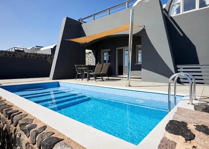 Theano Cave & Hotel *