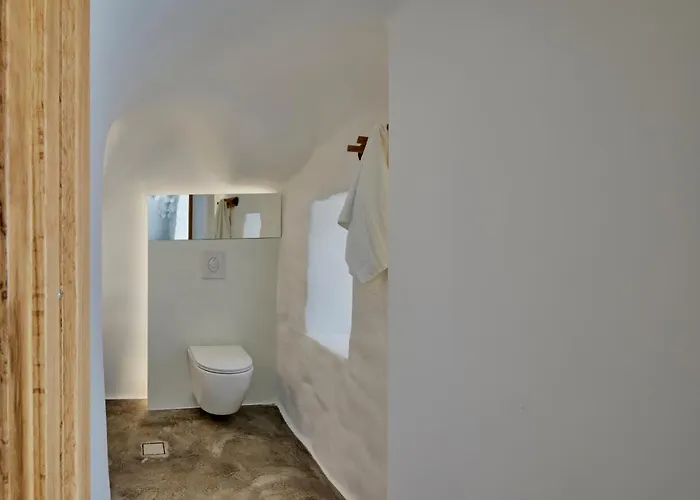 Hotel Theano Cave & Imerovigli (Santorini)