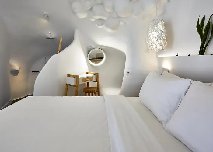 Theano Cave & Hotel Imerovígli