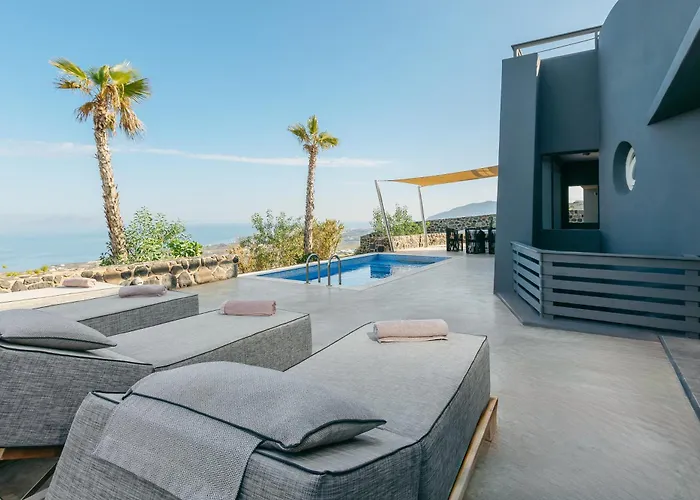 Theano Cave & Hotel *