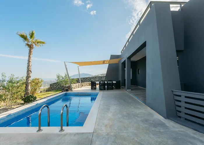 Hotel Theano Cave & Imerovígli