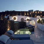 Theano Cave Suites&villas *