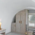 Theano Cave Suites&villas