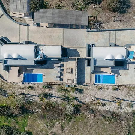 Theano Cave Suites&villas