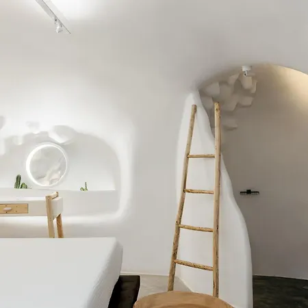 Theano Cave & * Imerovígli